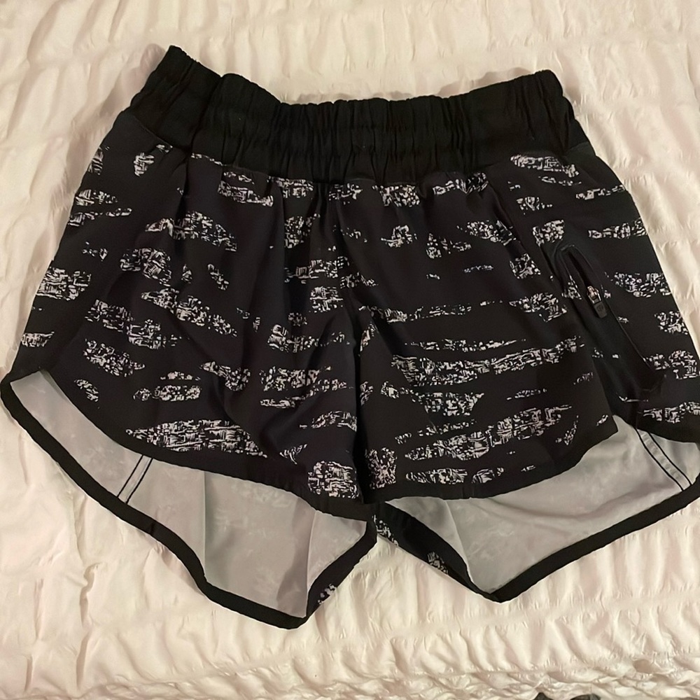 Lululemon patterned shorts